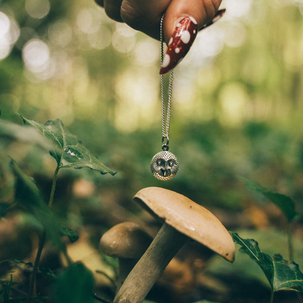 WISE OLD OWL - Sterling Silver Necklace